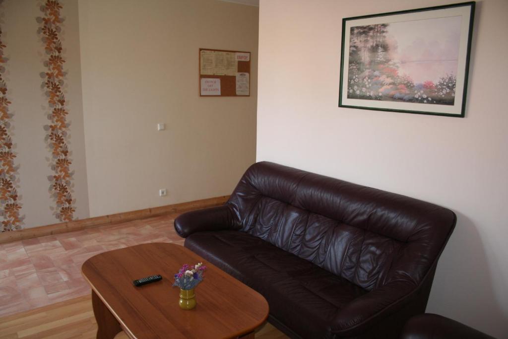 Old Town Hostel Haapsalu Zewnętrze zdjęcie